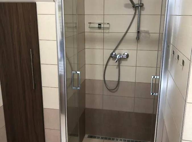 275 - * Boží Dar